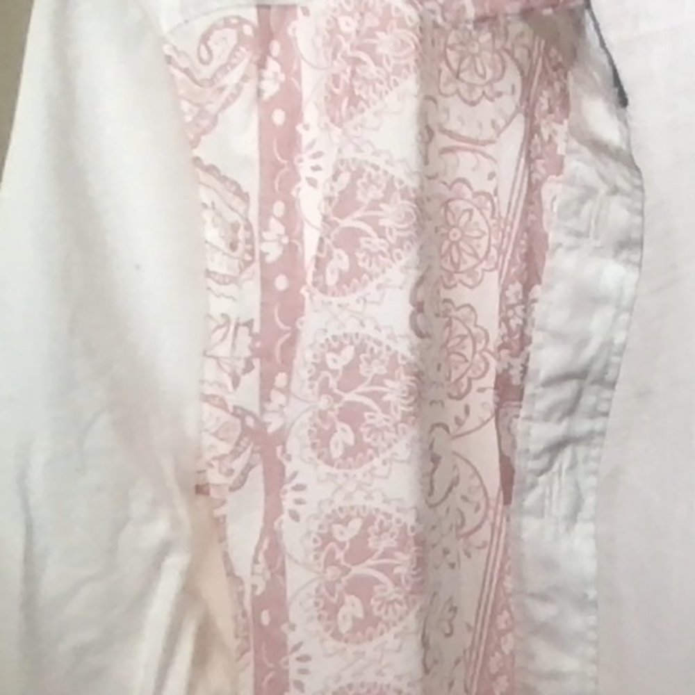 Anthropologie white and pink floral button down quarter sleeve, size L - Picture 2 of 5